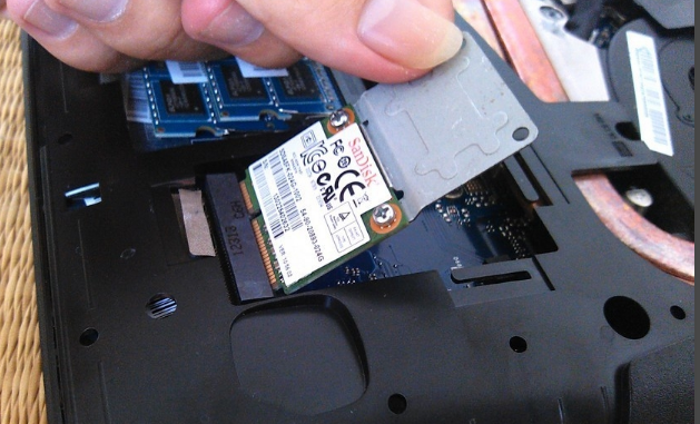 加固态硬盘 加固态硬盘