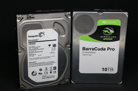 移动硬盘 移动硬盘