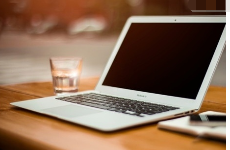 电脑屏幕 电脑屏幕