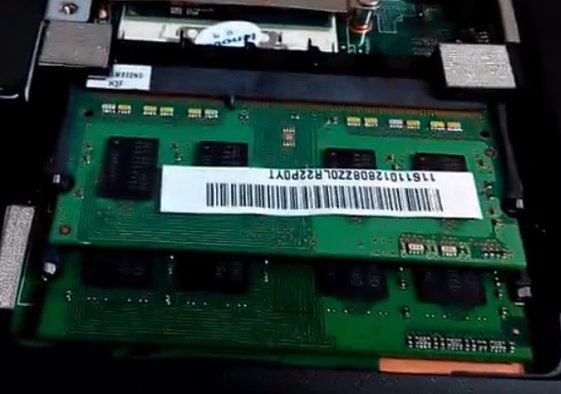 安装内存条 安装内存条