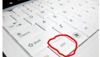 网页字体变小了